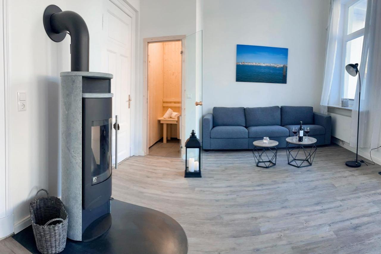 Ferienwohnung Haus Urvasi Lübeck Exterior foto